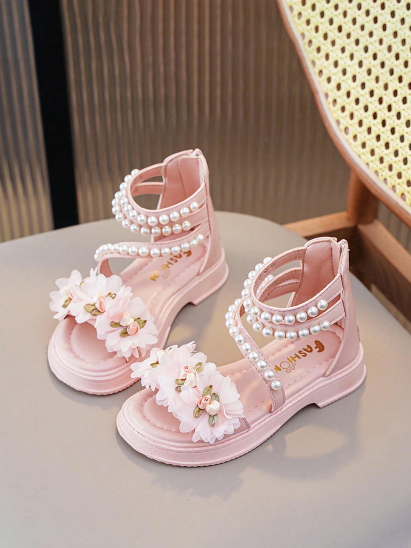 Children'S Low-Heeled Sandals, Girls' Flower Princess Shoes, Pearl Shoes, Toddler/Big Kids/Little Kids, High-Top Chain Design, Hidden Wedges, Open-Toe Summer Shoes