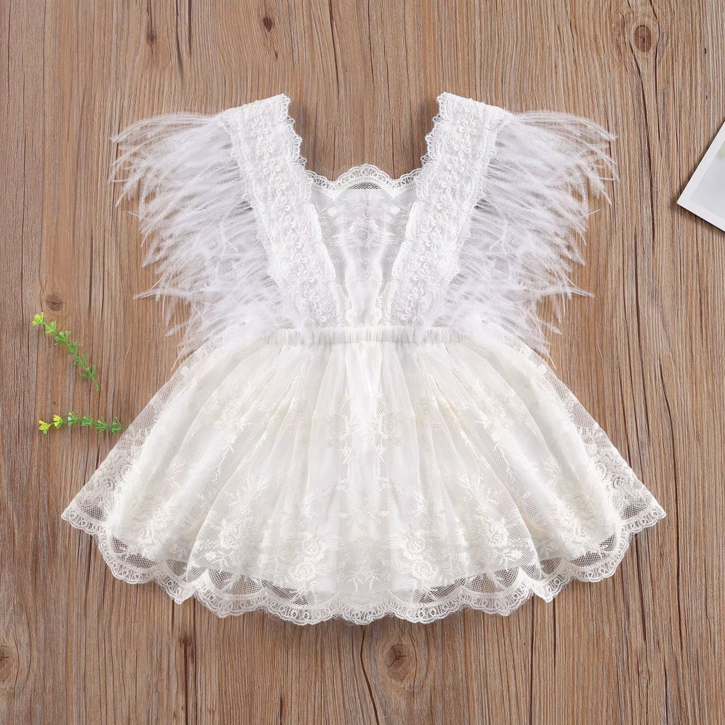Princess Infant Baby Girls Lace Embroidery Romper Dress Sweet Baby Feathers Fly Sleeve Backless White Jumpsuit Summer Romper